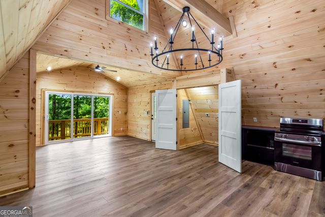 3 Mountain Lake Road, Blue Ridge, GA 30513