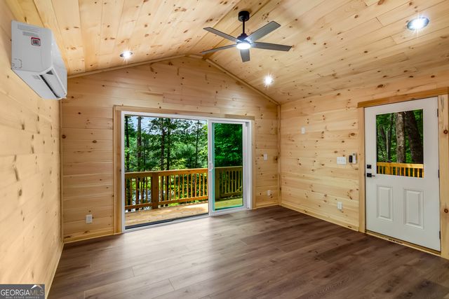 3 Mountain Lake Road, Blue Ridge, GA 30513