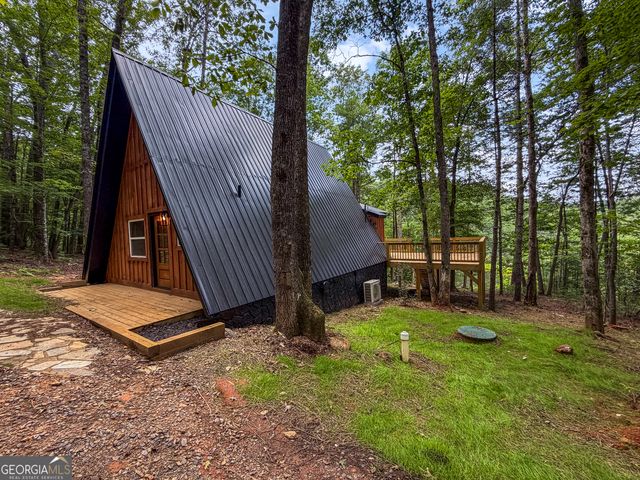 3 Mountain Lake Road, Blue Ridge, GA 30513