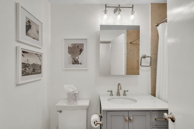 40 Commonwealth Ave A, Boston, MA 02116