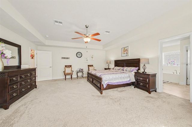 503 W LEAH COURT, Fruitland Park, FL 34731