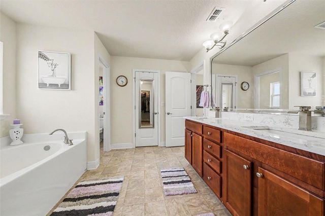 503 W LEAH COURT, Fruitland Park, FL 34731