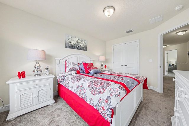 503 W LEAH COURT, Fruitland Park, FL 34731
