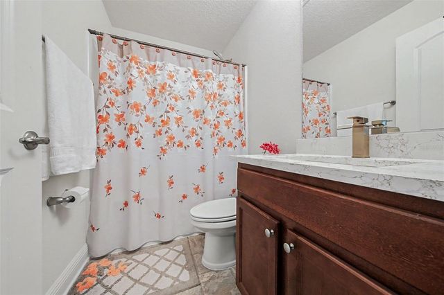 503 W LEAH COURT, Fruitland Park, FL 34731