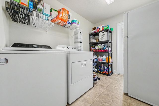 503 W LEAH COURT, Fruitland Park, FL 34731