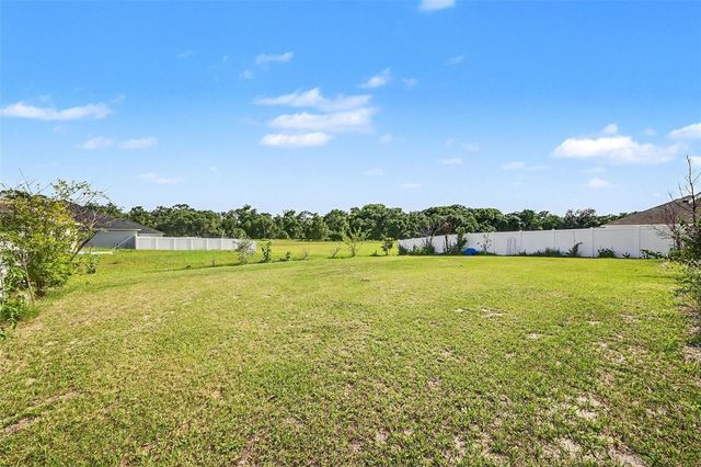 503 W LEAH COURT, Fruitland Park, FL 34731