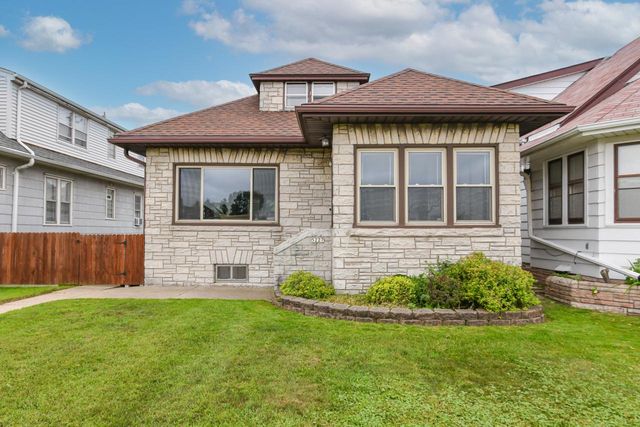 5227 W National AVENUE, West Milwaukee, WI 53214