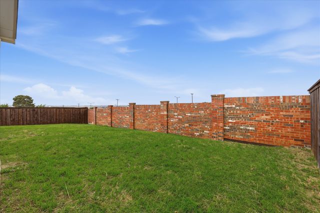 2825 Saddlebred Trail, Celina, TX 75009