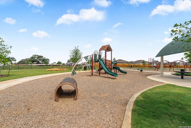 16186 Farmer, Lytle, TX 78052