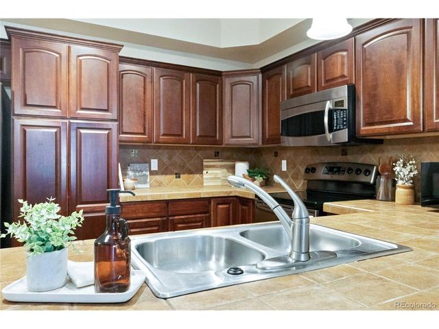 10052 W Ute Pl 102, Littleton, CO 80127