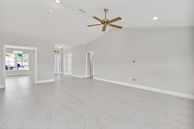 170 Spring Valley Avenue, Sebastian, FL 32958