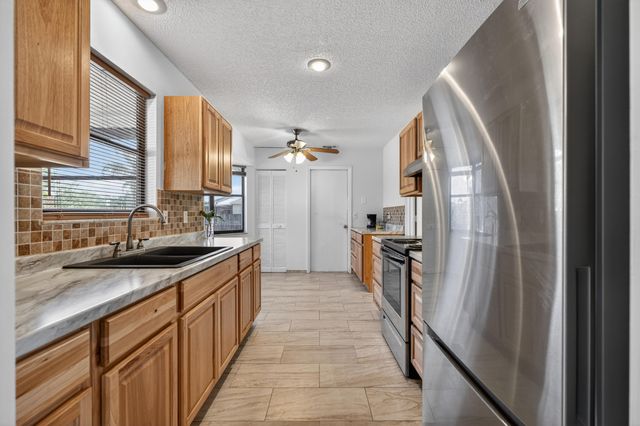 456 SW Kestor Drive, Port St. Lucie, Port St Lucie, FL 34953