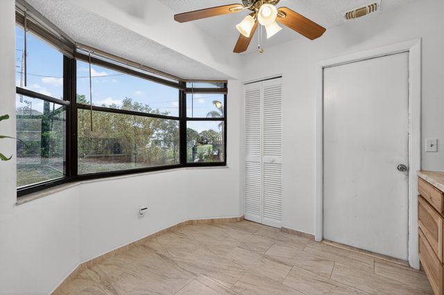 456 SW Kestor Drive, Port St. Lucie, Port St Lucie, FL 34953