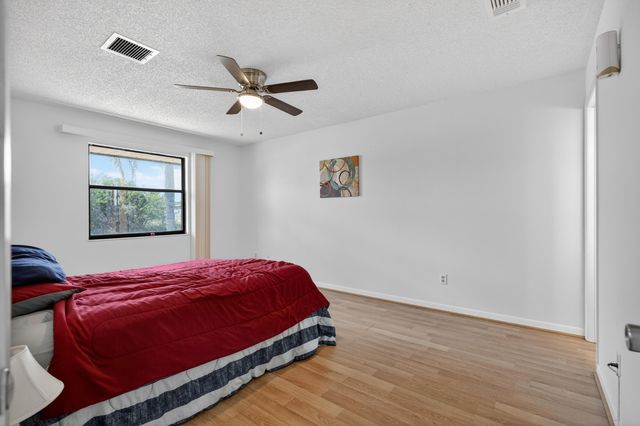 456 SW Kestor Drive, Port St. Lucie, Port St Lucie, FL 34953