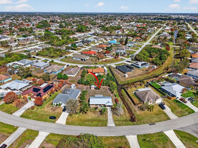 456 SW Kestor Drive, Port St. Lucie, Port St Lucie, FL 34953