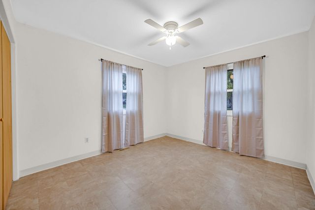 637 Old Forge Road, Valparaiso, IN 46385