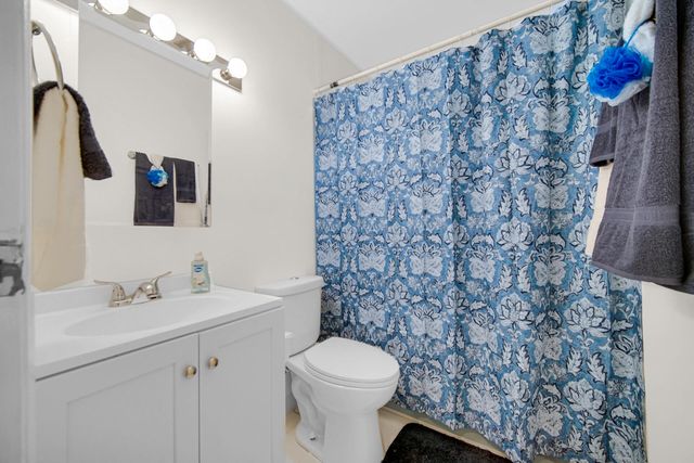 637 Old Forge Road, Valparaiso, IN 46385