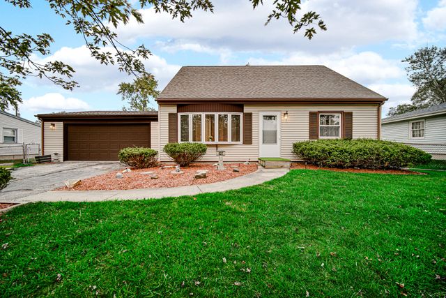 637 Old Forge Road, Valparaiso, IN 46385