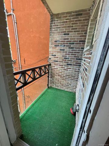 8624 124th Street Floor 2, Richmond Hill, NY 11418