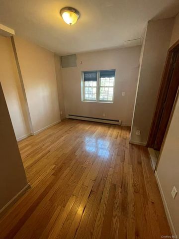 8624 124th Street Floor 2, Richmond Hill, NY 11418