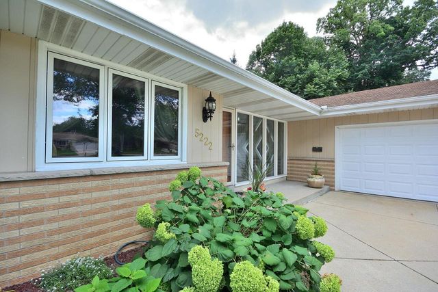 5222 S 20th STREET, Milwaukee, WI 53221