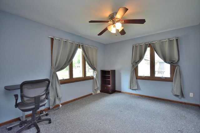 5222 S 20th STREET, Milwaukee, WI 53221