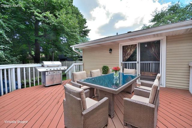 5222 S 20th STREET, Milwaukee, WI 53221
