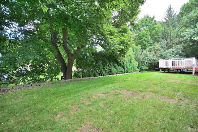 5222 S 20th STREET, Milwaukee, WI 53221