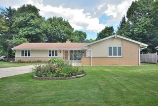 5222 S 20th STREET, Milwaukee, WI 53221
