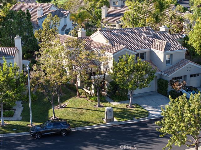 33 Calle Del Norte, Rancho Santa Margarita, CA 92688