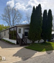 6134 E Bentwood Circle, White Lake Twp, MI 48383