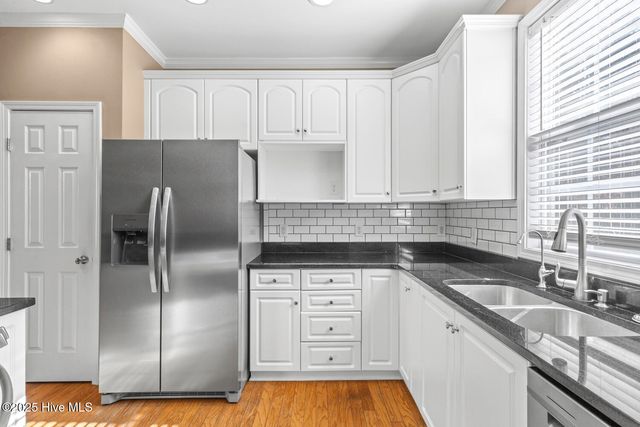 212 Doral Drive, Hampstead, NC 28443