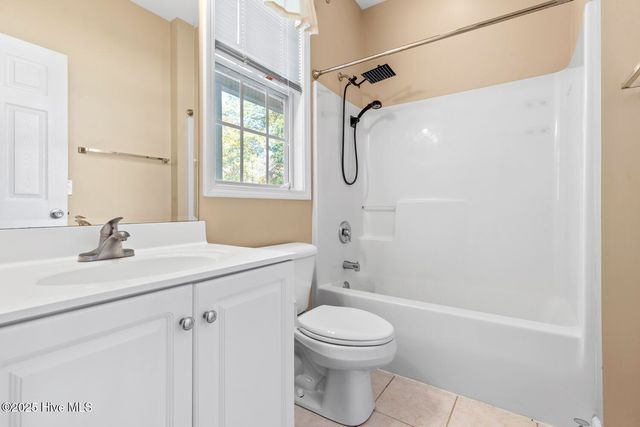 212 Doral Drive, Hampstead, NC 28443