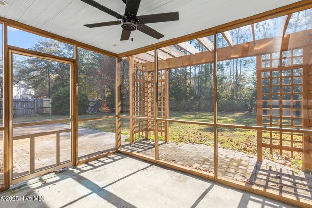 212 Doral Drive, Hampstead, NC 28443