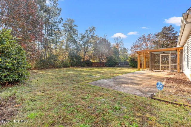 212 Doral Drive, Hampstead, NC 28443