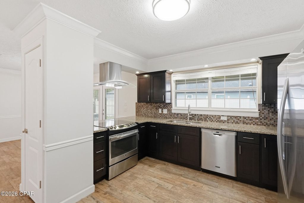 Image 9 of property listing at 104 Bimini Court, Panama City Beach, FL 32413