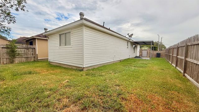 5034 Reno Drive, Pasadena, TX 77505