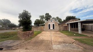 5034 Reno Drive, Pasadena, TX 77505