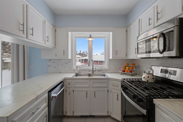 1951 Mulberry Lane, Jenison, MI 49428