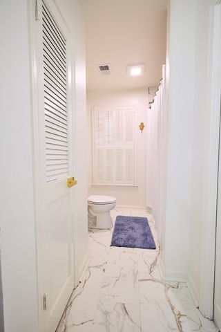 75 Kingsbridge Way, Little Rock, AR 72212