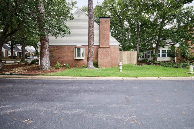 75 Kingsbridge Way, Little Rock, AR 72212