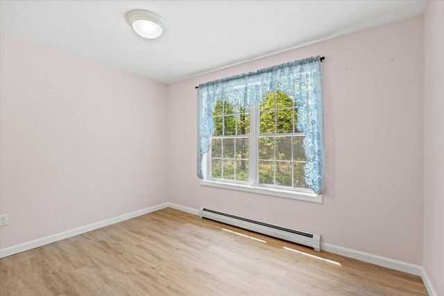 17 Minott Road, Hillsborough, NH 03244