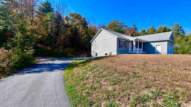 17 Minott Road, Hillsborough, NH 03244