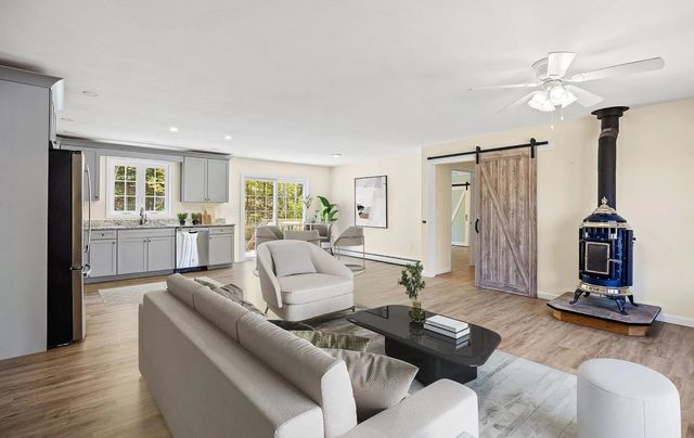 17 Minott Road, Hillsborough, NH 03244