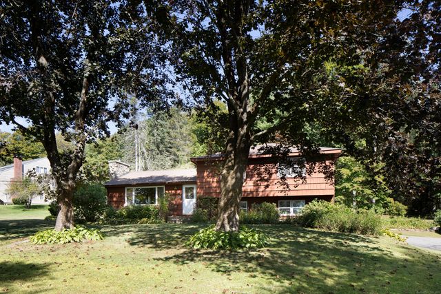 52 Bricklemaier Road, Colebrook, CT 06021