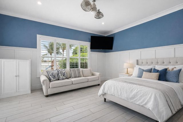 2100 Notre Dame Drive, Lake Worth Beach, FL 33460