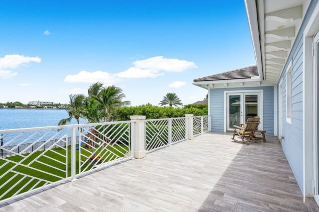 2100 Notre Dame Drive, Lake Worth Beach, FL 33460