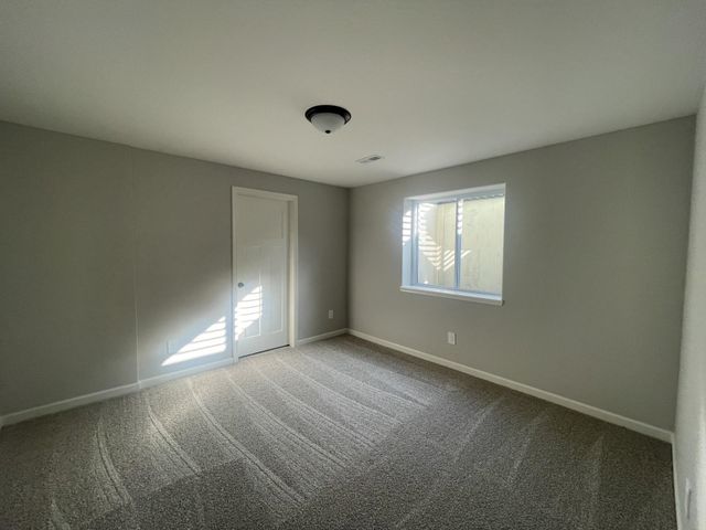 1627 N Wildflower Ct, Andover, KS 67002