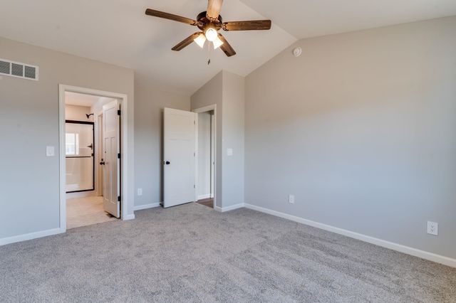 1627 N Wildflower Ct, Andover, KS 67002