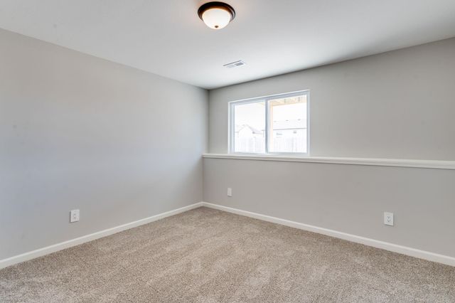 1627 N Wildflower Ct, Andover, KS 67002